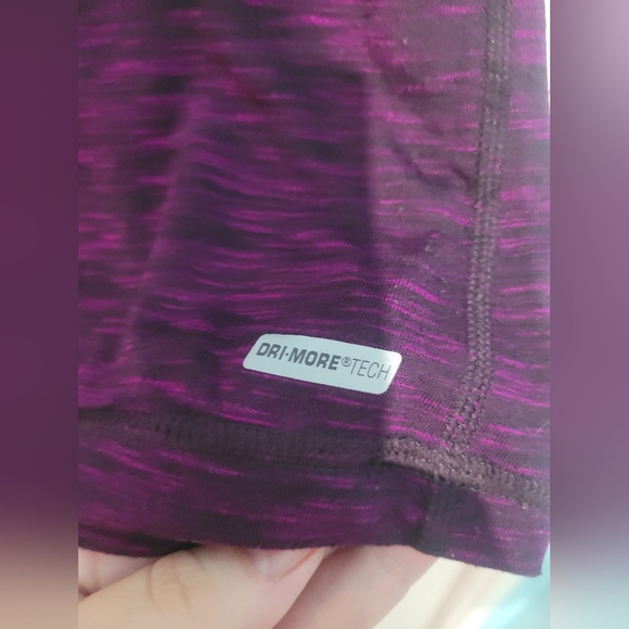 Euc Athletic ๐ Works Dri. More Shirt Size L - Picture 3 of 6